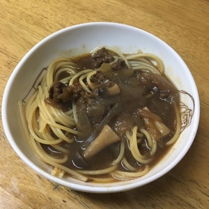 ハッシュドビーフでリメイク☆ぱぱっとおいしいパスタ